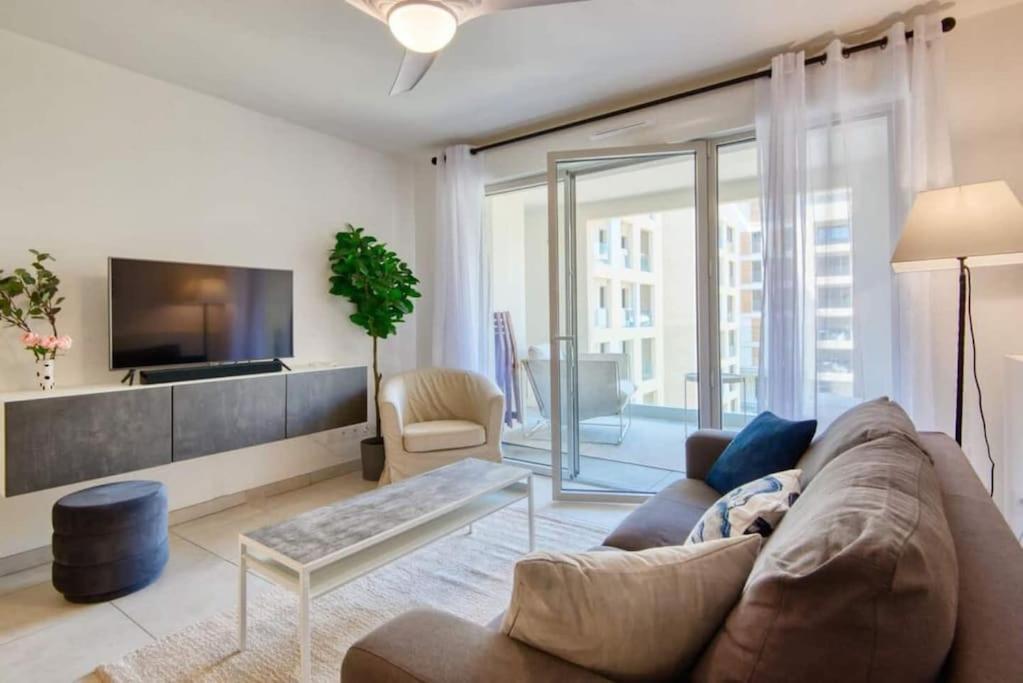 Appartement Le Fonction, meublé 4 étoiles, avec parking boxé à Aix-en-Provence Extérieur photo