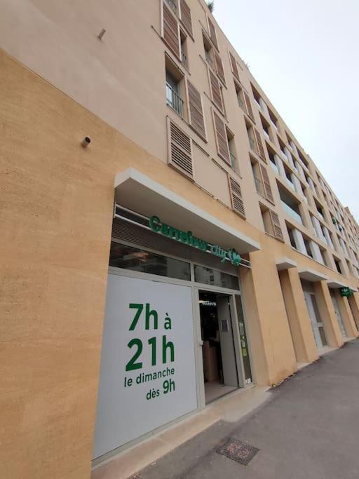 Appartement Le Fonction, meublé 4 étoiles, avec parking boxé à Aix-en-Provence Extérieur photo